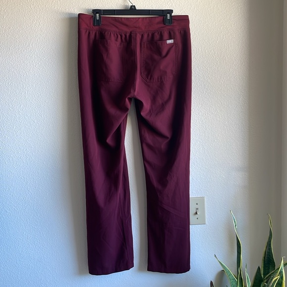 Figs Livingston Basic Scrub Pants Burgundy M - Picture 5 of 7